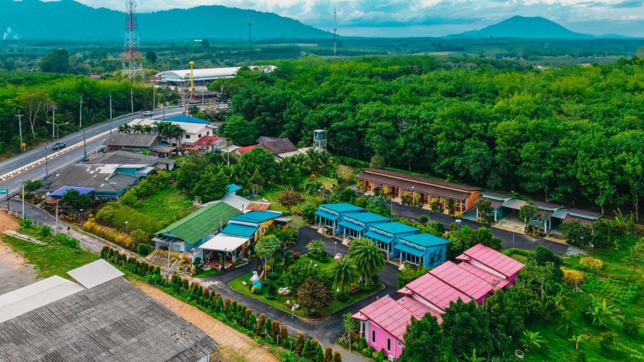 Baan Suan Mee Tang Hotel Chanthaburi Exterior photo