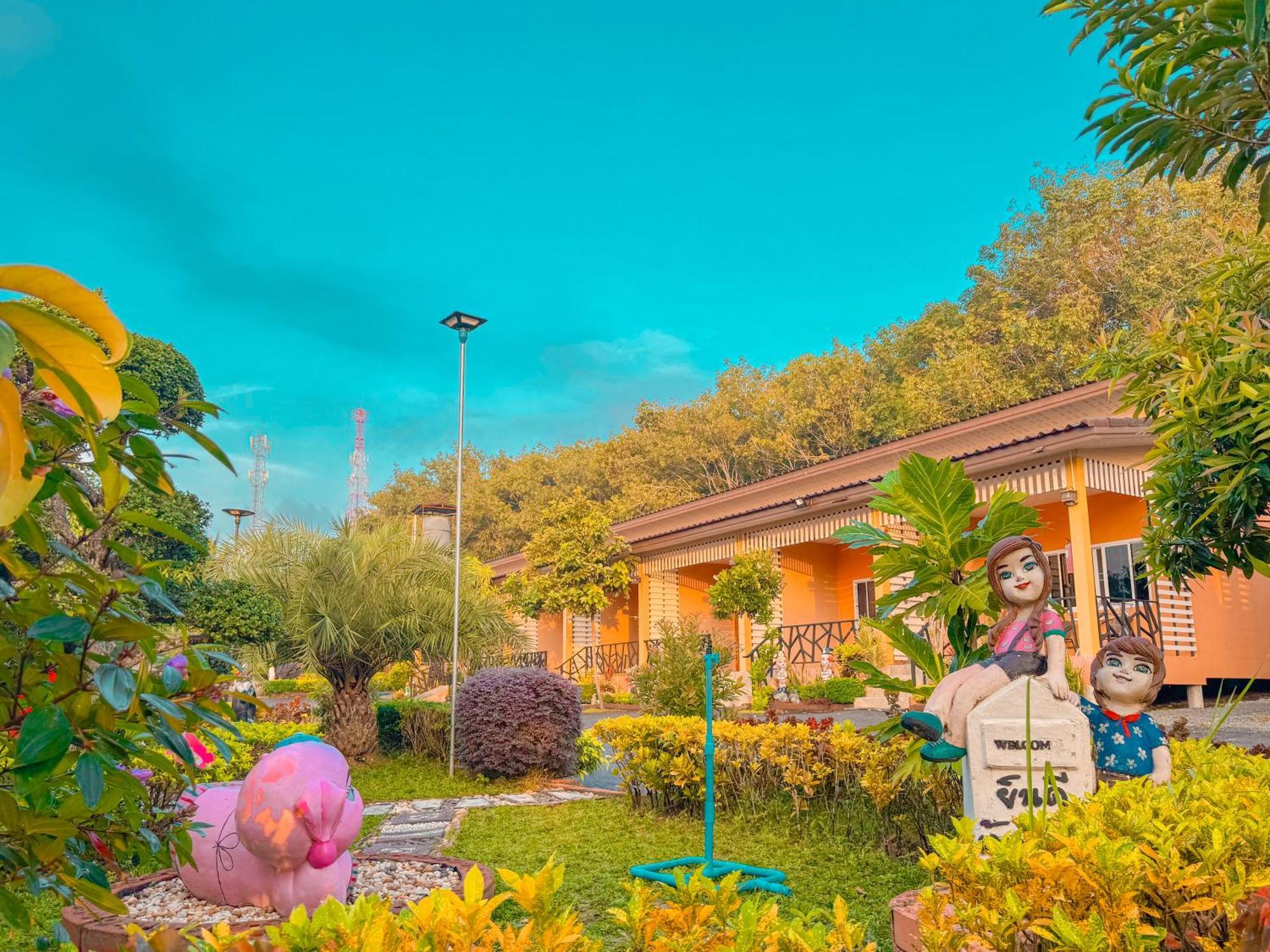 Baan Suan Mee Tang Hotel Chanthaburi Exterior photo
