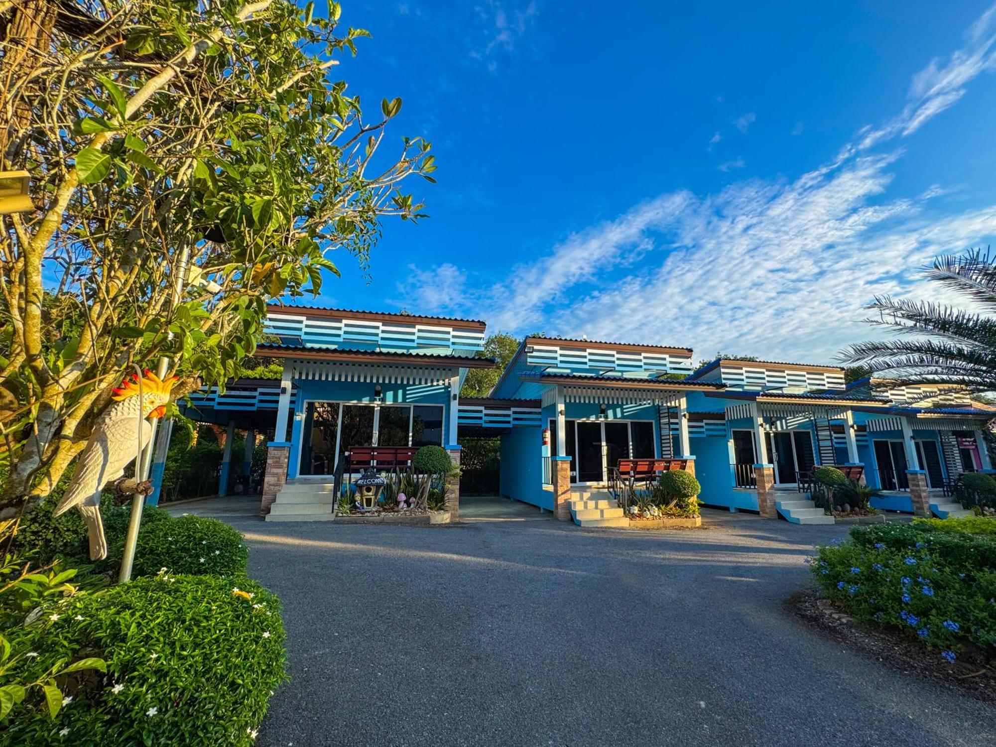 Baan Suan Mee Tang Hotel Chanthaburi Exterior photo