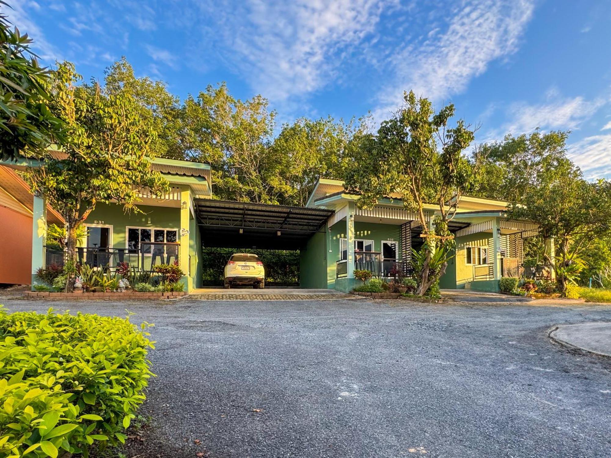 Baan Suan Mee Tang Hotel Chanthaburi Exterior photo