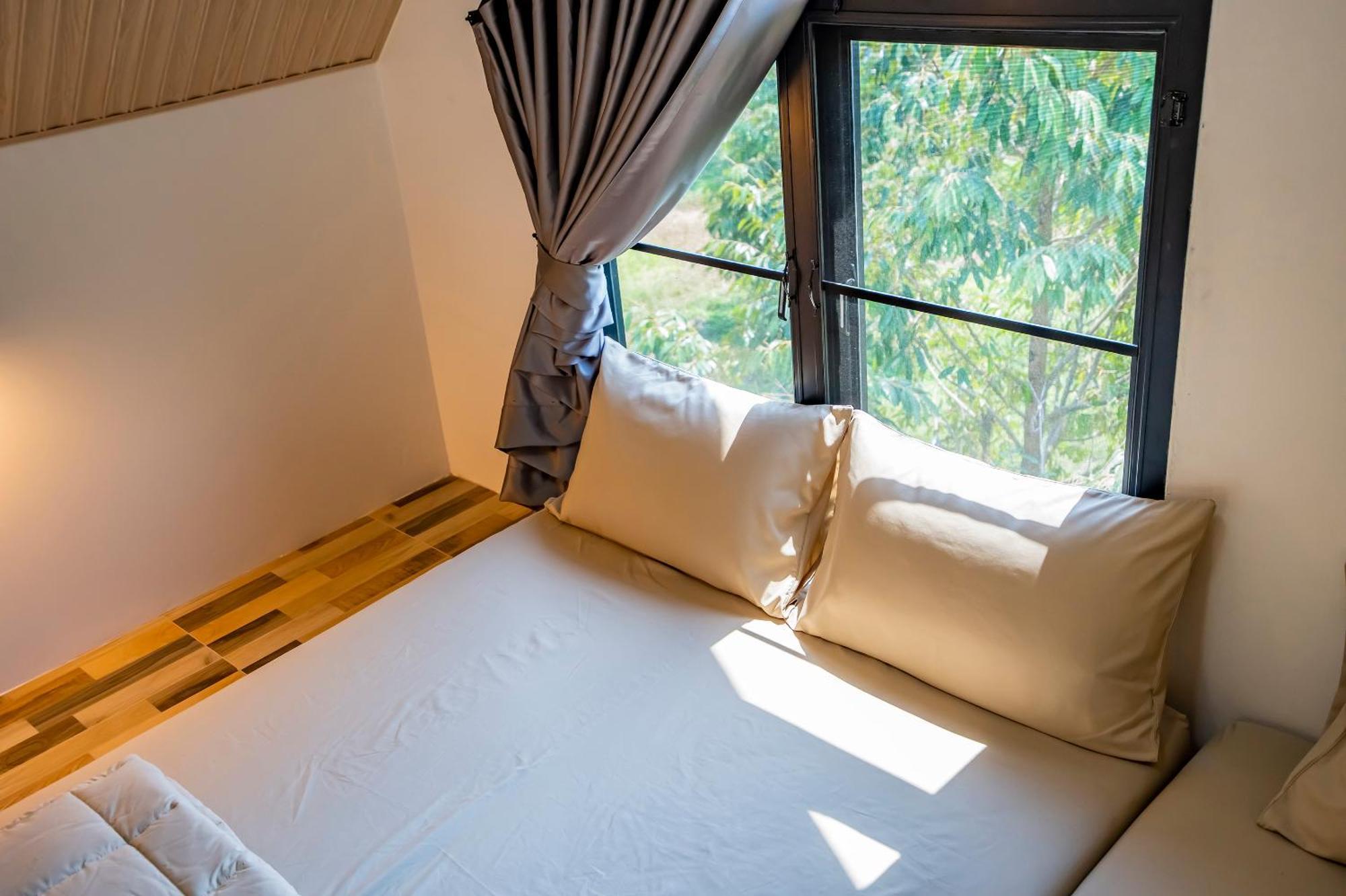 Baan Suan Mee Tang Hotel Chanthaburi Room photo